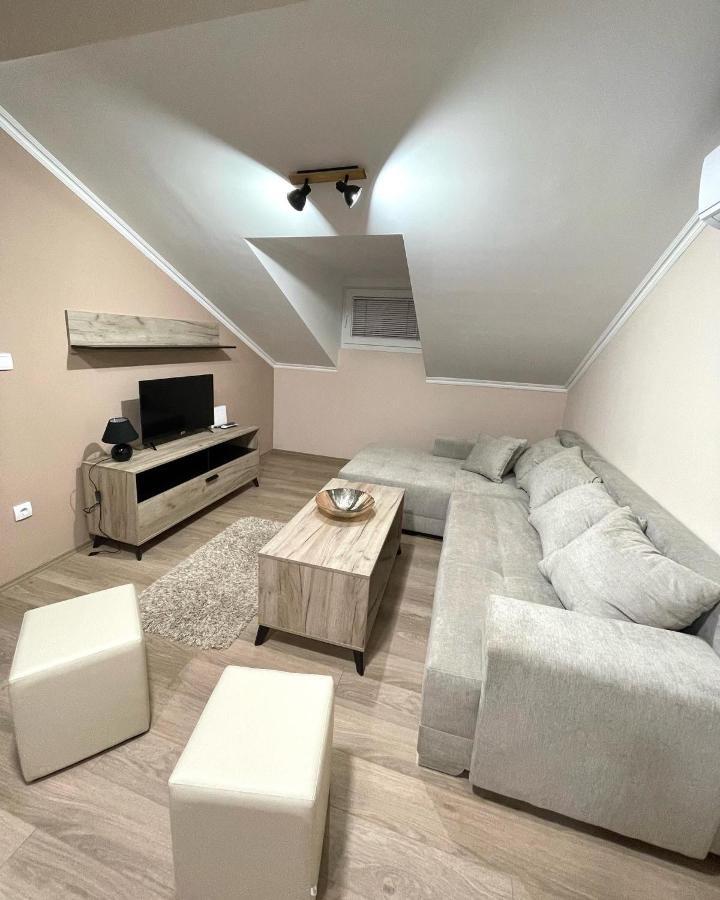 Vivko Apartments Veliko Gradište Dış mekan fotoğraf